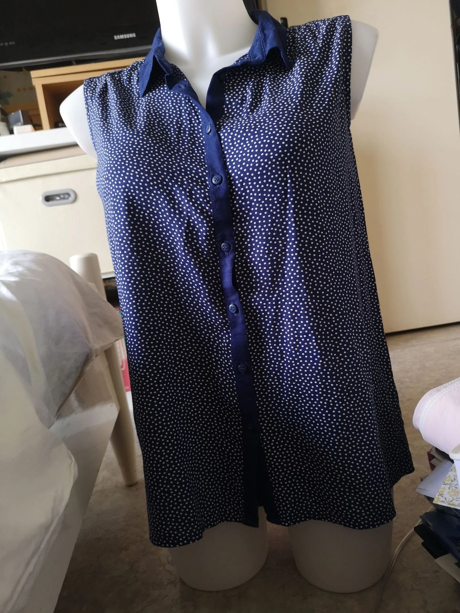 Chemise sans manches
